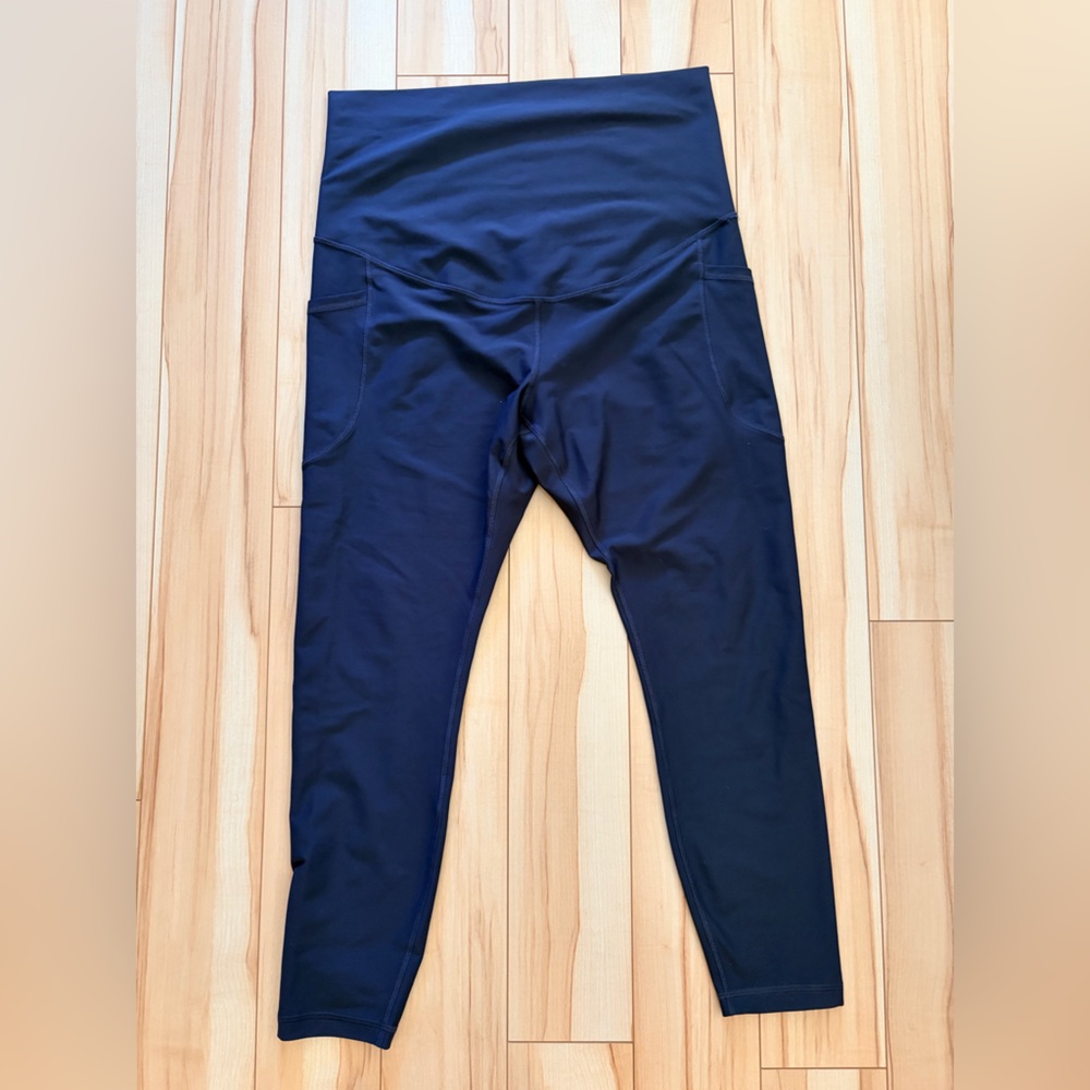 Old Navy Maternity Full-Panel PowerSoft 7/8 Leggings